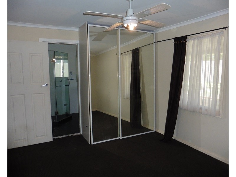 9 Louise Crescent, Morphett Vale SA 5162