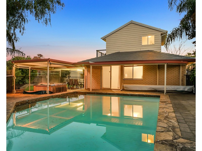 1 Olsen Court, Trott Park SA 5158
