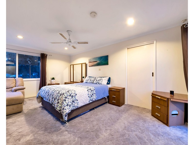 1 Olsen Court, Trott Park SA 5158