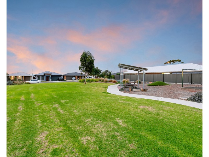80 Lynton Terrace, Seaford SA 5169