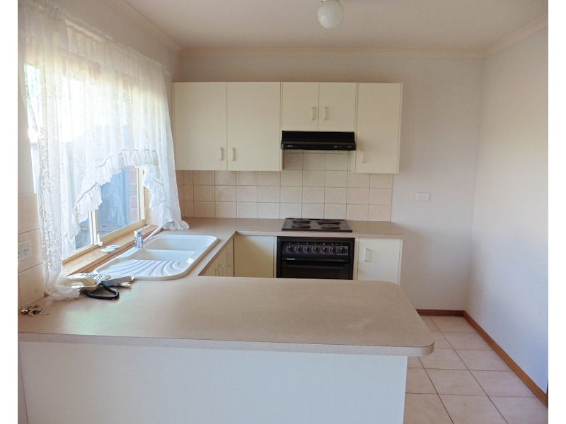 2/58 McMahon Road, Morphett Vale SA 5162