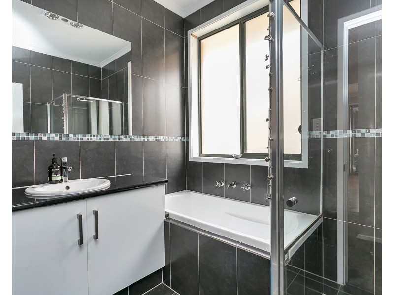 7 Bondi Drive, Seaford Rise SA 5169