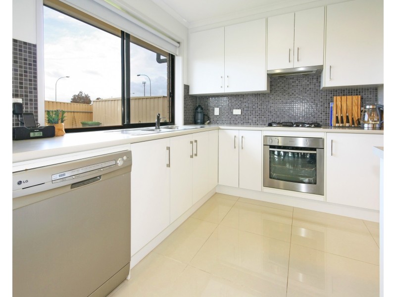 31 Miranda Place, Seaford Meadows SA 5169