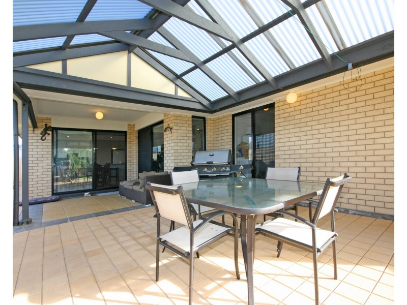 31 Miranda Place, Seaford Meadows SA 5169