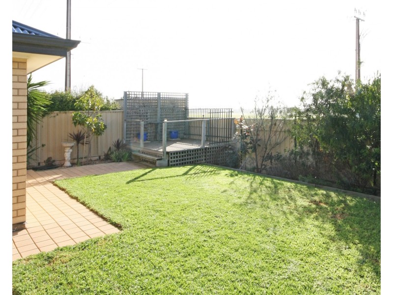 31 Miranda Place, Seaford Meadows SA 5169