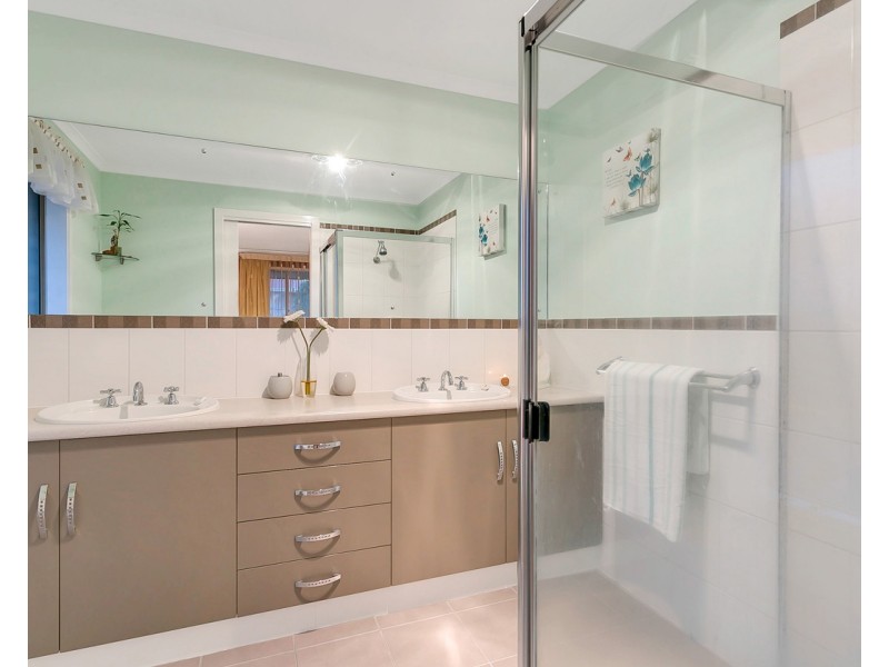 4 Waye Court, Mount Compass SA 5210