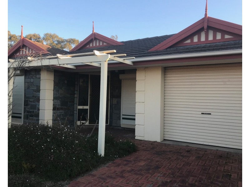 15 Ashmore Place, Onkaparinga Hills SA 5163