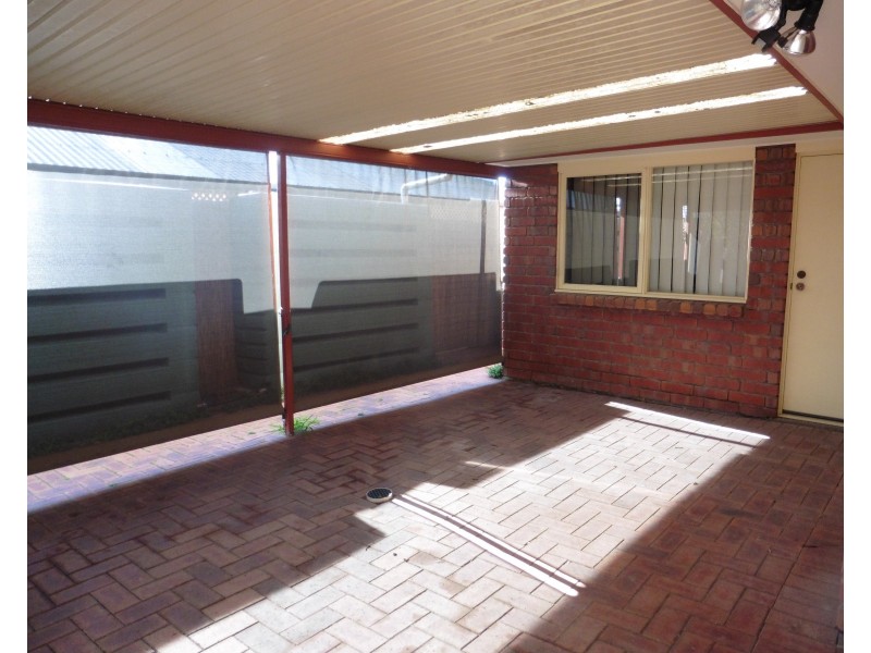 15 Ashmore Place, Onkaparinga Hills SA 5163