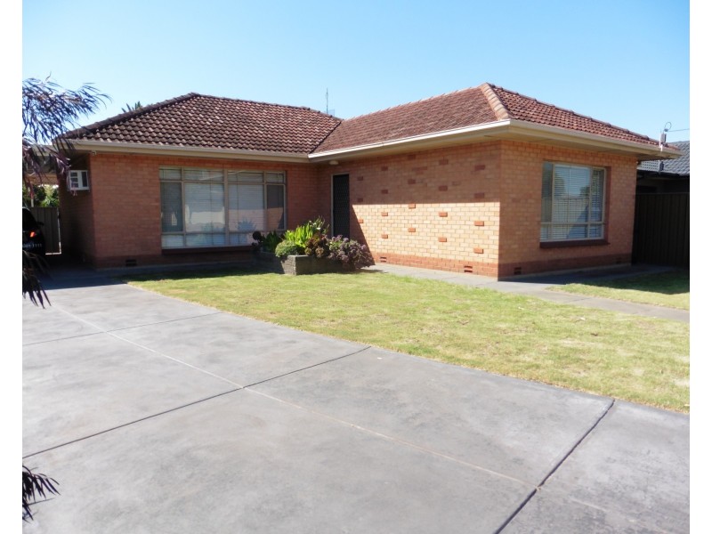 1 Golflands Terrace, Glenelg North SA 5045