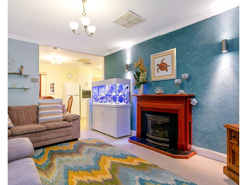 5 Pembry Crescent, Morphett Vale SA 5162