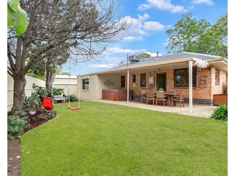 5 Pembry Crescent, Morphett Vale SA 5162