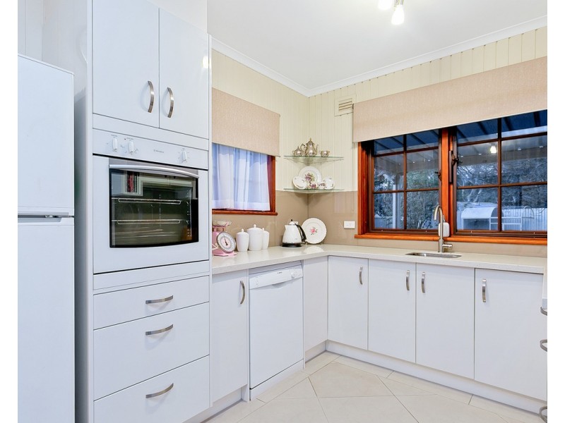5 Pembry Crescent, Morphett Vale SA 5162