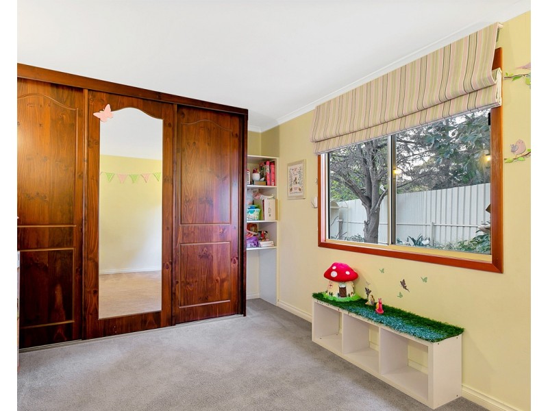 5 Pembry Crescent, Morphett Vale SA 5162