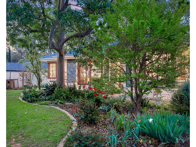 5 Pembry Crescent, Morphett Vale SA 5162