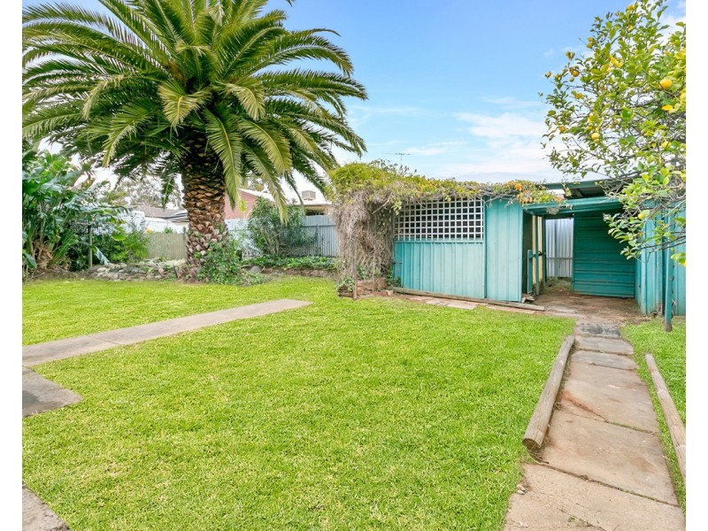 37 Fairview Grove, Hackham West SA 5163