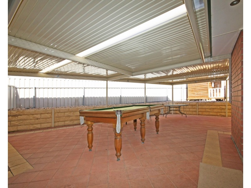 18 Parkwood Rise, Seaford Rise SA 5169