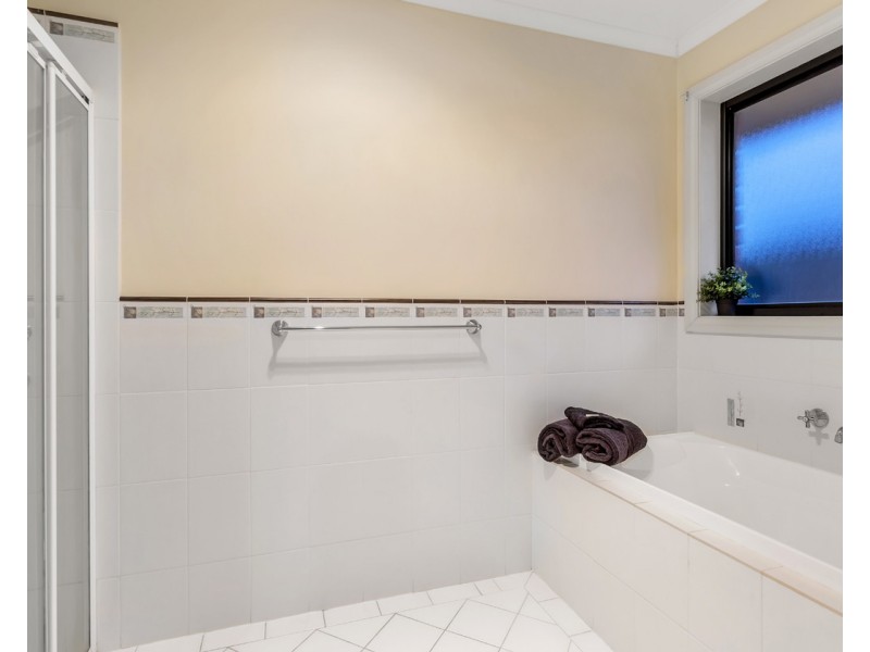 21 Brooklyn Drive, Hallett Cove SA 5158