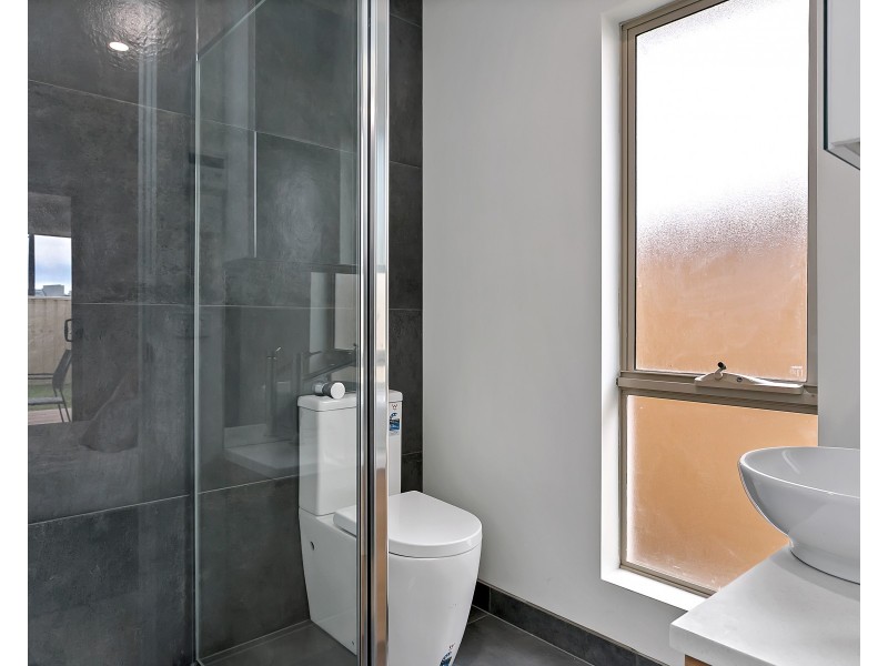 2 Dufferin Lane, Seaford Meadows SA 5169