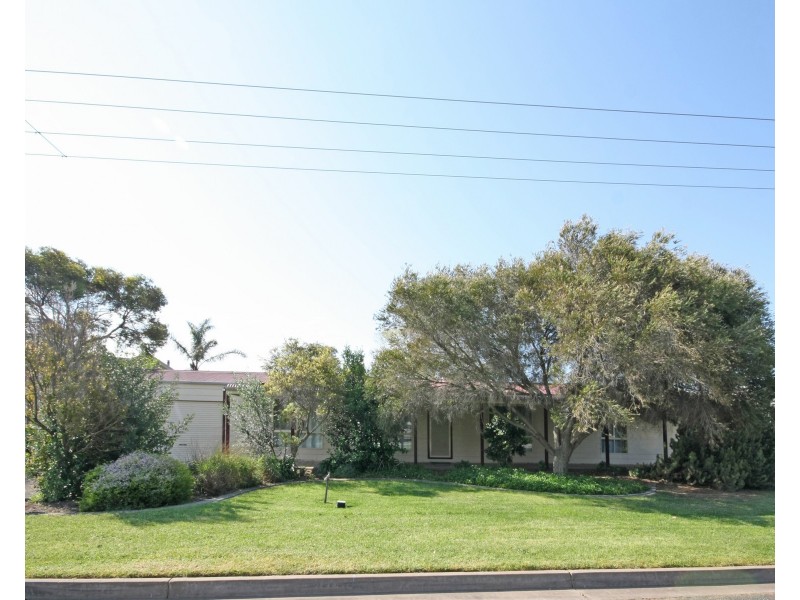 17 Humphrys Road, Aldinga Beach SA 5173