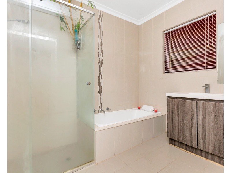 9 Carol Crescent, Morphett Vale SA 5162