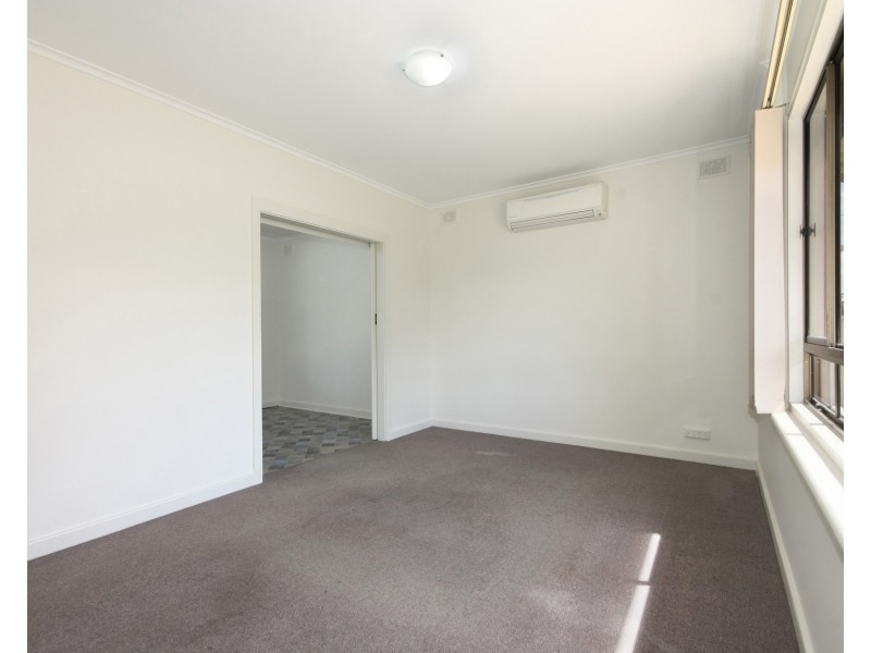 19 Greenbank Grove, Hackham West SA 5163