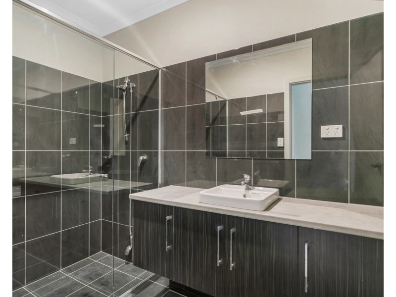 2 , 2a & 2b Hewlett Packard Street, Reynella East SA 5161