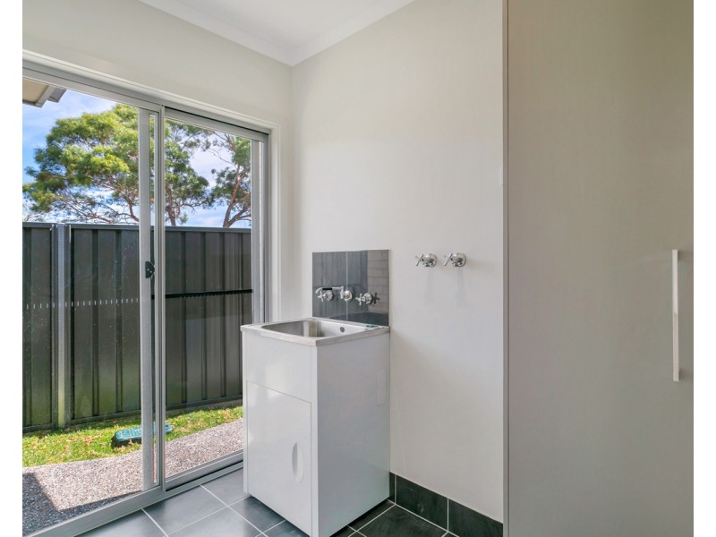 2 , 2a & 2b Hewlett Packard Street, Reynella East SA 5161