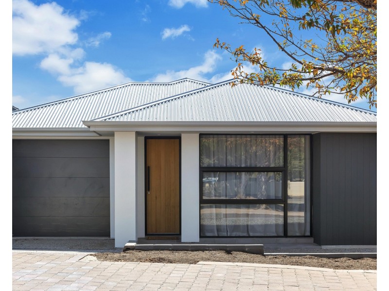 8 Tilbrook Crescent, South Brighton SA 5048