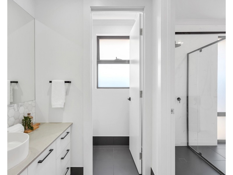 8 Tilbrook Crescent, South Brighton SA 5048