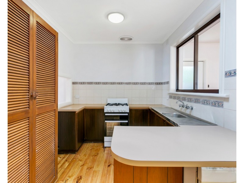 34 Lynlee Crescent, Huntfield Heights SA 5163