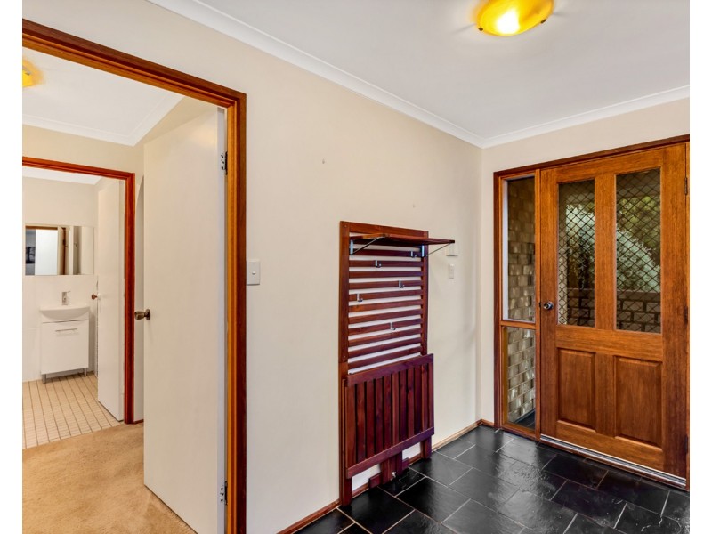12 Lyons Circuit, Trott Park SA 5158