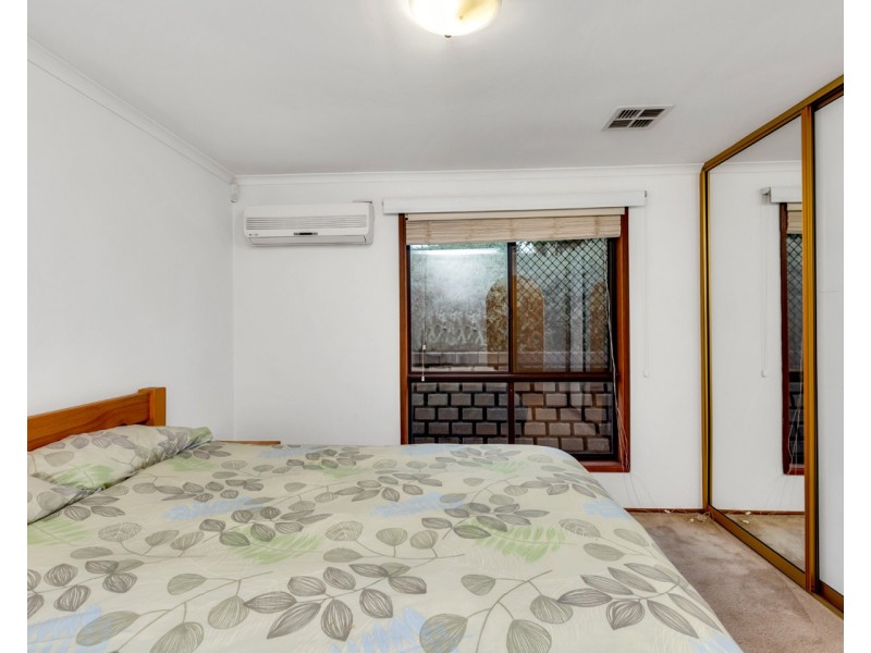 12 Lyons Circuit, Trott Park SA 5158