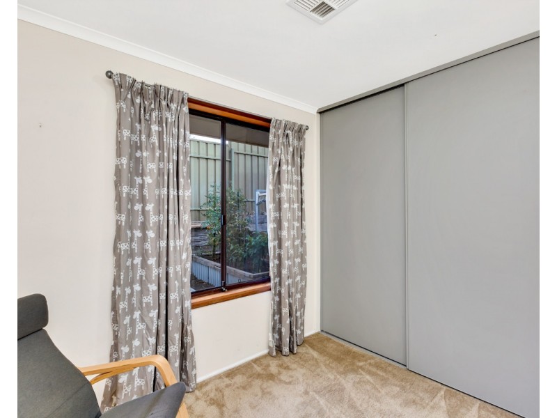 12 Lyons Circuit, Trott Park SA 5158
