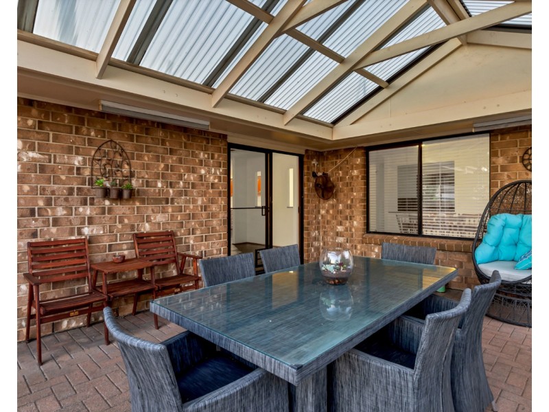 12 Lyons Circuit, Trott Park SA 5158