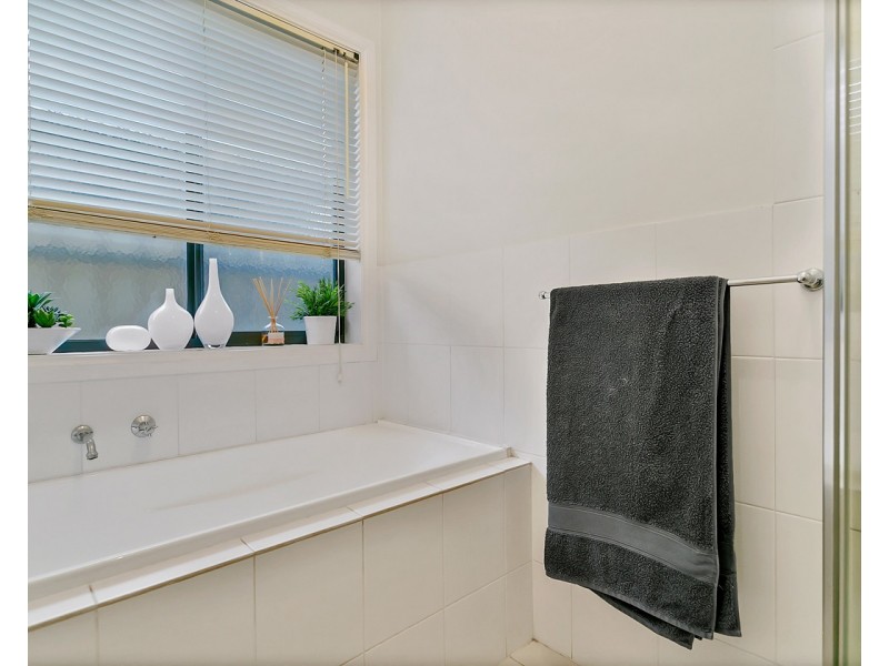 120 Grand Boulevard, Seaford Rise SA 5169