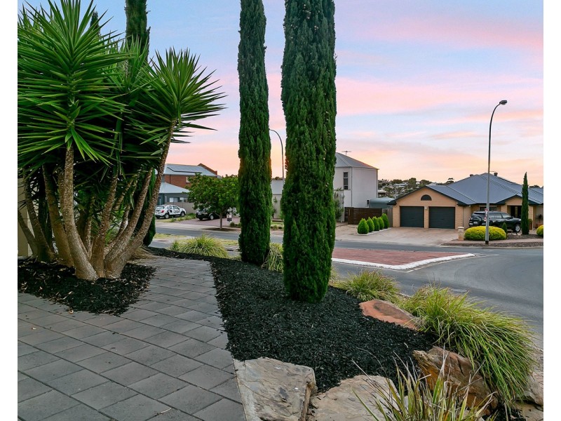 120 Grand Boulevard, Seaford Rise SA 5169