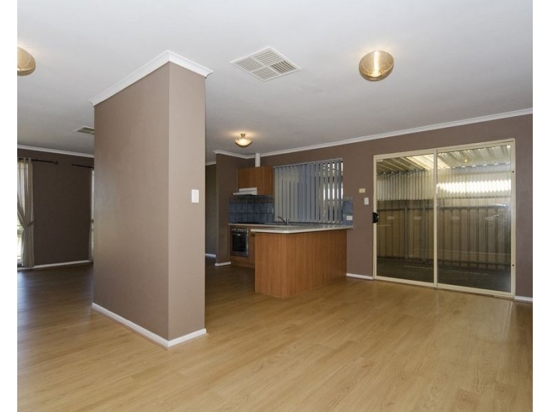 2 Cardiff Walk, Seaford SA 5169