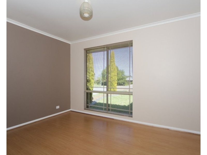 2 Cardiff Walk, Seaford SA 5169