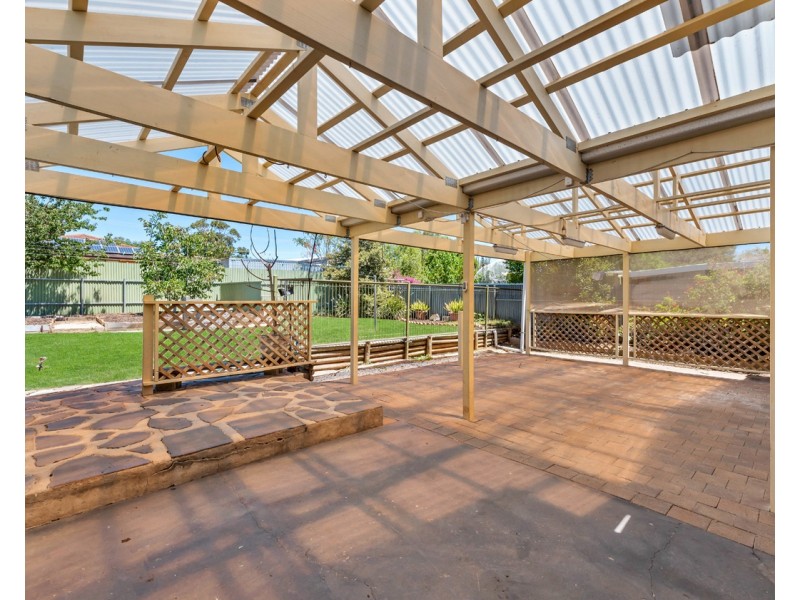 28 Ayre Street, Morphett Vale SA 5162