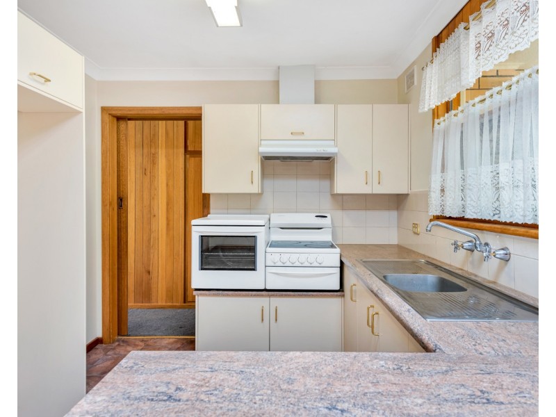 28 Ayre Street, Morphett Vale SA 5162