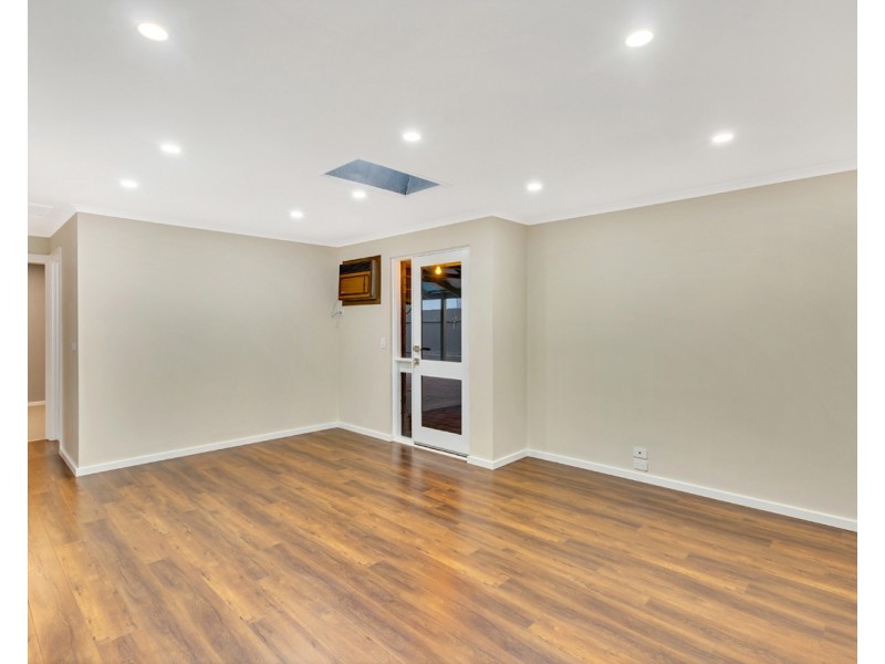 17 Napier Avenue, Sellicks Beach SA 5174