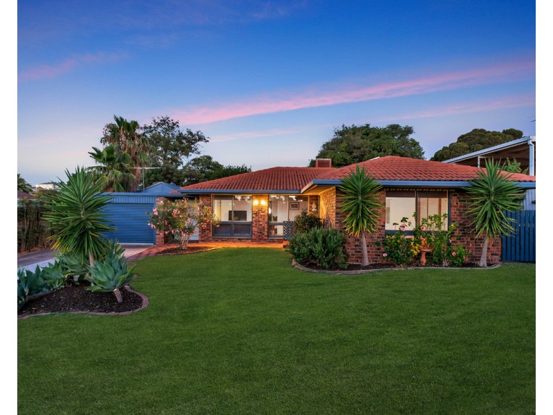 10 Gretel Crescent, Hallett Cove SA 5158