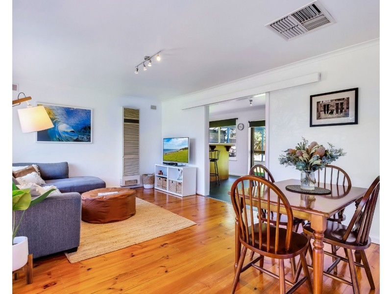 10 Gretel Crescent, Hallett Cove SA 5158