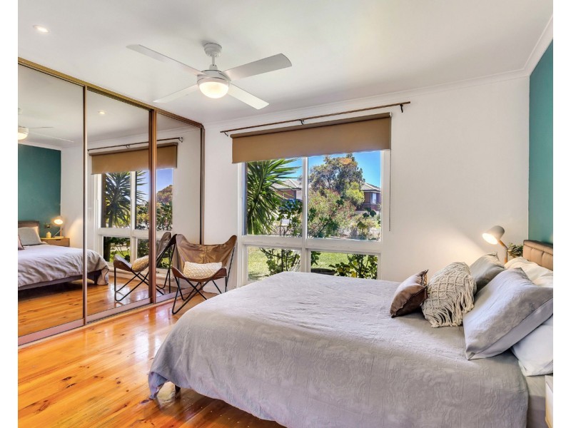 10 Gretel Crescent, Hallett Cove SA 5158