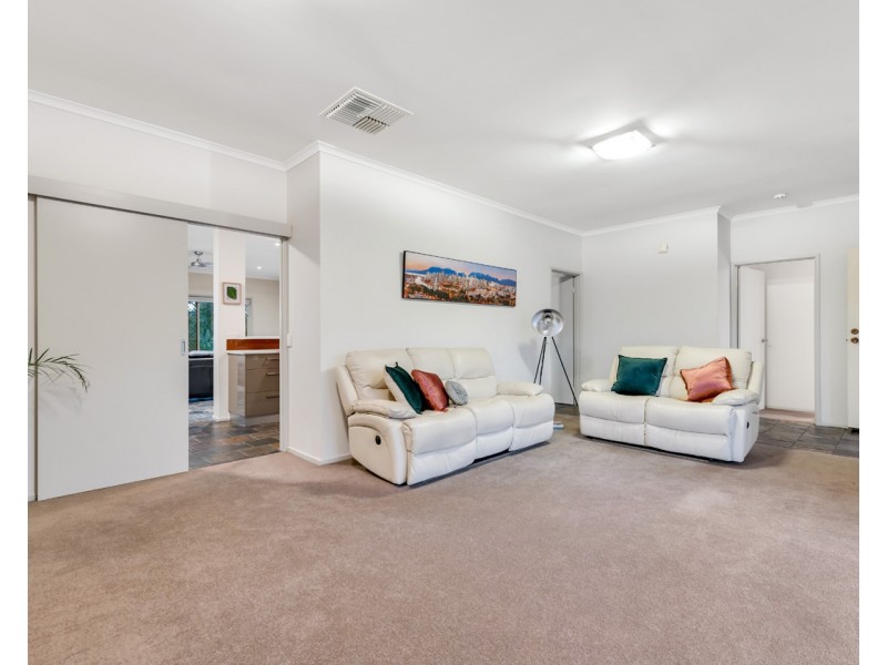 24 Gateacre Brow, Onkaparinga Hills SA 5163
