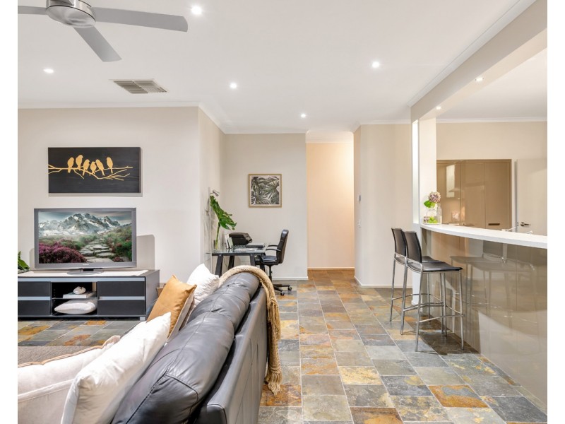 24 Gateacre Brow, Onkaparinga Hills SA 5163