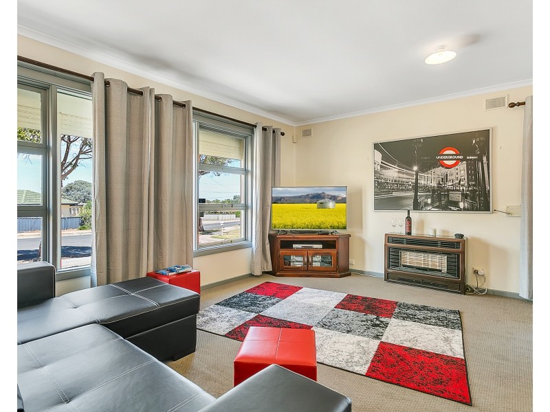 9 Marcian Street, Christie Downs SA 5164