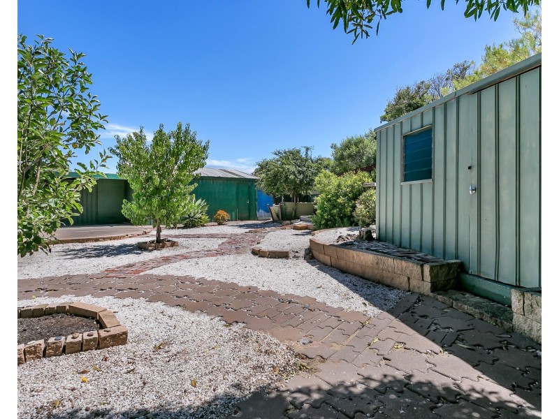 9 Marcian Street, Christie Downs SA 5164