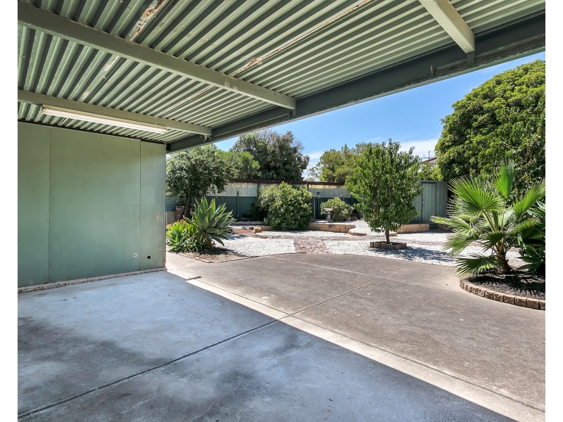 9 Marcian Street, Christie Downs SA 5164