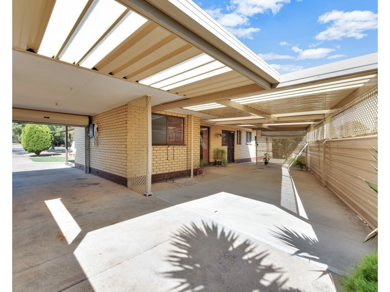 2/155 States Road, Morphett Vale SA 5162